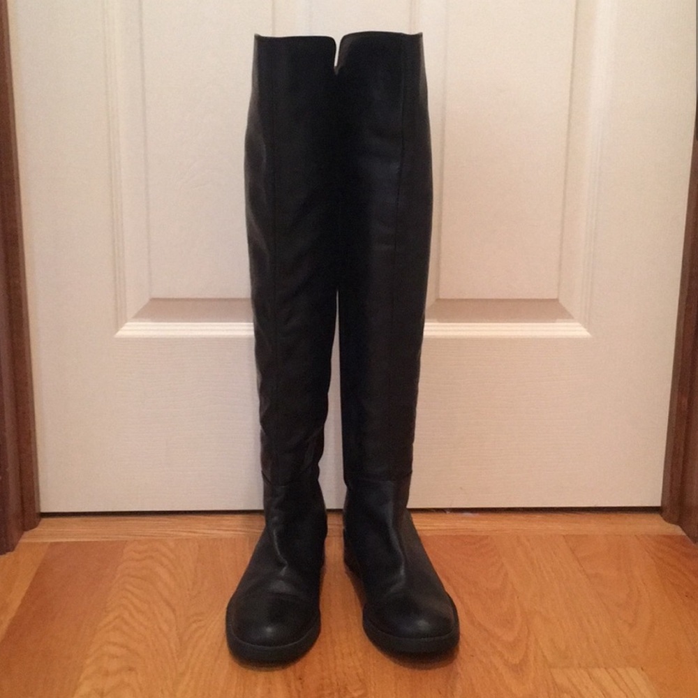 Blondo black over the knee boot. Size 7.5M